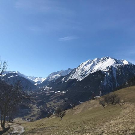 La Vie Eau Naturelle, Jolies Chambres Chez L'Habitant Et Repas Sur Demande Sembrancher Bagian luar foto